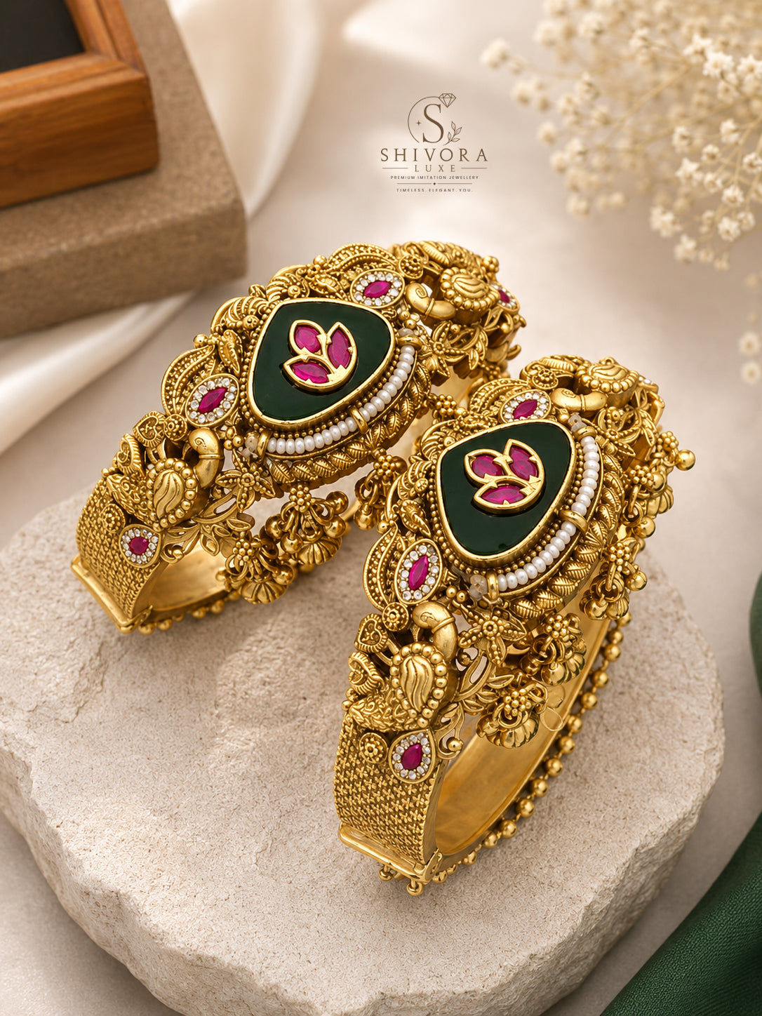 Women Premium Bracelet Kada